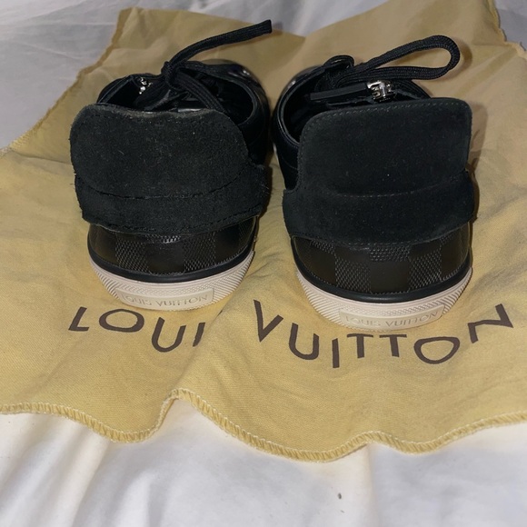 LOUIS VUITTON DAMIER GRAPHITE AVENTURE ZIP UP SNEAKERS - Picture 5 of 9
